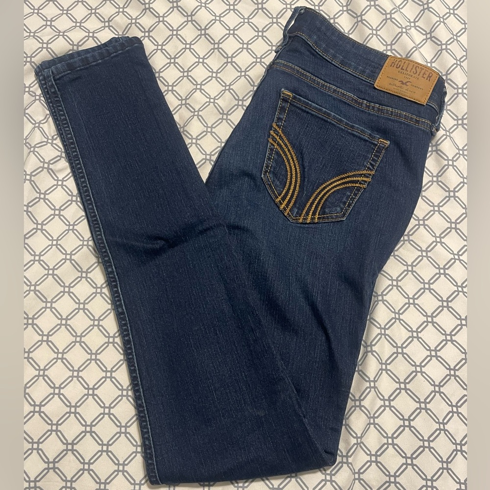 Hollister skinny jeans